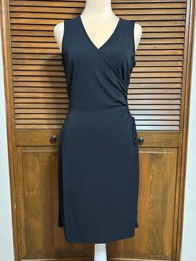 LOFT Ann Taylor Black Knit Faux Wrap Shirred Waist Sleeveless Dress Size 6P